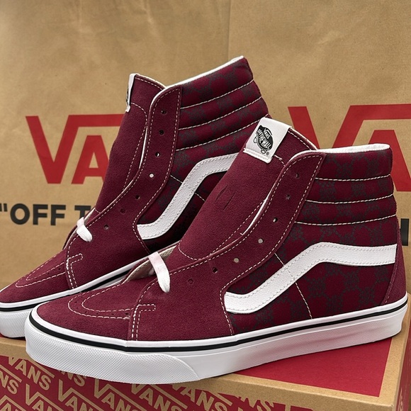 Vans Men’s Sk8-Hỉ Monogram Port Royale
VN0005U94QU
Sneakers - Picture 7 of 16